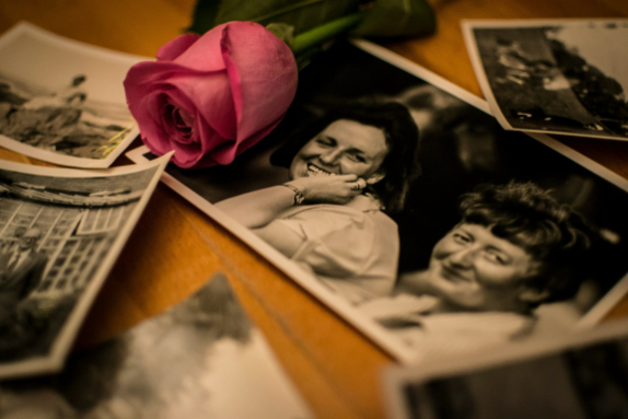 reminiscence activities for residents with dementia